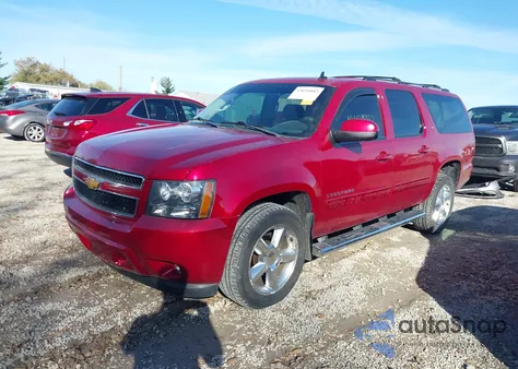 2013 Chevrolet Suburban 1500 Lt from USA, damaged, VIN 1GNSKJE77DR287442